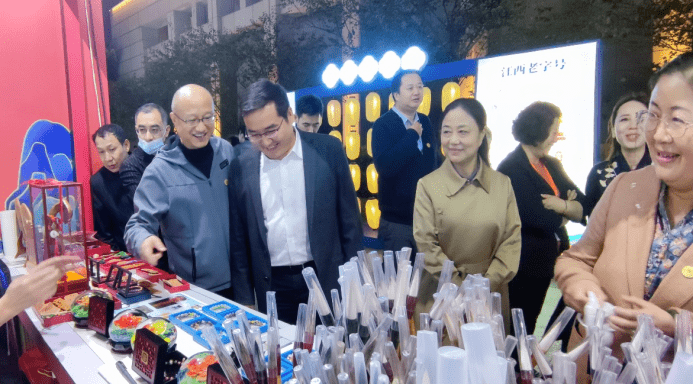 辅导巡展.png